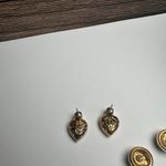 Swavorski Lot Of 2 Swarovski Crystal Clear Gold Tone Stud Pierced Earrings (Swan Marked) Photo 5