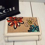 Coach Y2K  Bumblebee and Floral Straw and Leather Wallet 4.5x3.5" EUC Photo 0