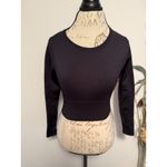 OFFLINE by Aerie Seamless Cropped Long Sleeve Top XS Black Athletic Photo 1