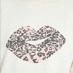 Wildfox Leopard print kiss lips oversized statement sweatshirt size L Photo 94