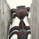 NWT Women's Geometric Cut Photo 0