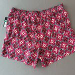 Crown & Ivy Women's Patterned Shorts Photo 9