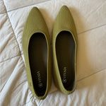 Chic Olive Green Women's Flats vivaia Size 6.5 Photo 3