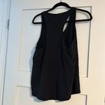 Lululemon  tank  Photo 2