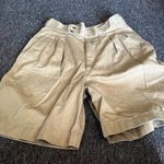 Uniqlo  high rise shorts small Photo 0