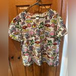 Marvel Avengers  Super Heroes Scrub Top Women’s Size 2XL Nurse Vet Tech Photo 0