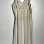 Vanity Fair Vintage 1970s Slip with Lace Women’s Size 32 Photo 0