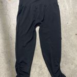 Xhilaration XL Ankle Rouched Black Capris Leggings Photo 2