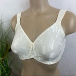 Wacoal  Ivory Awareness Underwire Unlined Bra 32DD Photo 2