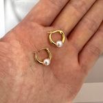 White Pearl Gold Hoop Earrings for Women,Pearl Earrings Photo 3