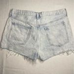 Old Navy High-Rise Light Wash O.G. Short Jean Shorts (14) Photo 3