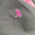 New Balance  Susan Komen colab petal Capri Photo 9