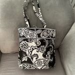 Vera Bradley  tote bag🖤🤍🖤 Photo 2