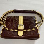 BROWN AND YELLOW LEATHER HAND BAG DETAILS ARE UNIQUE AND CHIC MADE IN PARAGUAY Photo 0