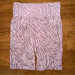 AYBL  Evolve Animal Seamless Shorts Mauve Lilac size Medium Photo 2