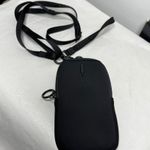 Thacker Black Cocoon Phone Wallet Photo 11