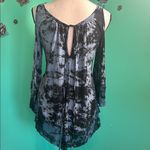 T Party Fashion T Party Black and Blue cold shoulder top Photo 4