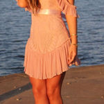 Selfie Leslie Dress Photo 0