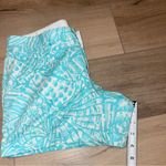 Lilly Pulitzer callahan shorts shorely blue sea cups size 2 Photo 7