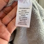 Barefoot Dreams  raglan pullover with pockets size small Photo 3