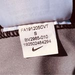 Nike Pro Training Shorts Women's Size Small Photo 3