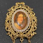 Vintage ART Signed Lady Portrait Cameo Ornate Gold Photo 2