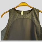 Lululemon Women’s Tank Top 10 Black Animal Print Photo 1
