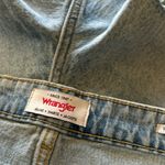 Wrangler NWT Women's High Rise Vintage 3” Cut-Off Short Distressed Photo 4