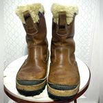 Merrell  stone fur leather winter boots rubber sole 9.5 Photo 2