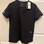 FIGS Casma  Three-Pocket Scrub Top Black Photo 1