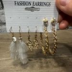 EUC Fashion Earrings 2 Pack Set ( 3 Studs, 3 Medium Hoops, 2 Dangle) Gold Photo 2