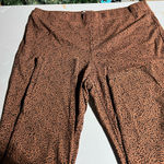 St. John  BAY (XL) CHEETAH PRINT PULL ON PANTS WITH TUMMY CONTROL PANEL PREOWNED Photo 1