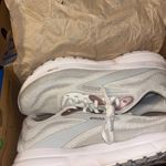 Brooks  Trace 4 Running Shoes Women’s Size 10 NWT Photo 1