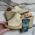 Toms  NEW Women's Natural Canvas Espadrille Beachy Wedge Monica Sandals Sz 7.5 Photo 5