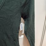 Old Navy Ribbed VNeck Long Sleeve Green Size M | Dark Academia | Cozy Core Photo 2