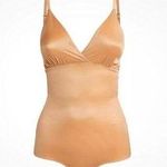 SKIMS  Shine Shapewear Briefs Bodysuit sz M clay Photo 0