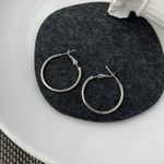 Lightweight Silver Hoop Earrings for Women Classic Simple Style Photo 1