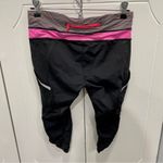 Lululemon Run A Marathon Crop Photo 5