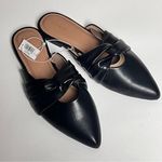 Old Navy Women's Faux- Leather Twist Front Mule Black Low Heel
Sz 8 Photo 0