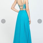 Madison James Long Formal Photo 2