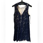 Vince Camuto  Lace Sheath‎ Dress size 8 Photo 5