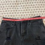 Hollister  Vintage Stretch Ultra High-Rise Mom Jeans
Black Destroy W28 L27 7R Photo 6