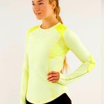 Lululemon Ice Queen Long Sleeve Slop Stripe Clairty Yellow Size 2 Photo 0