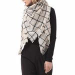 Large Classic Plaid Blanket Oversized Cozy Scarf Black Photo 1