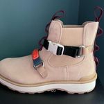 Sorel Hi-Line EQ Chelsea Boot Photo 0