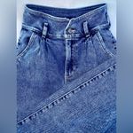 Hollister  Ultra High-Rise ‘80s Mom Jeans 24x27 Photo 6