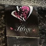 Large Heart Hoodie Black with Zipper and front pockets Photo 6