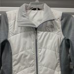 The North Face  Quilted Full Zip Jacket Women's Medium White Gray Gorpcore Hiking Photo 2