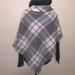 David & Young  plaid fringe wrap scarf shawl pink grey Photo 2
