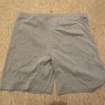 Everlast gray shorts size large Photo 3